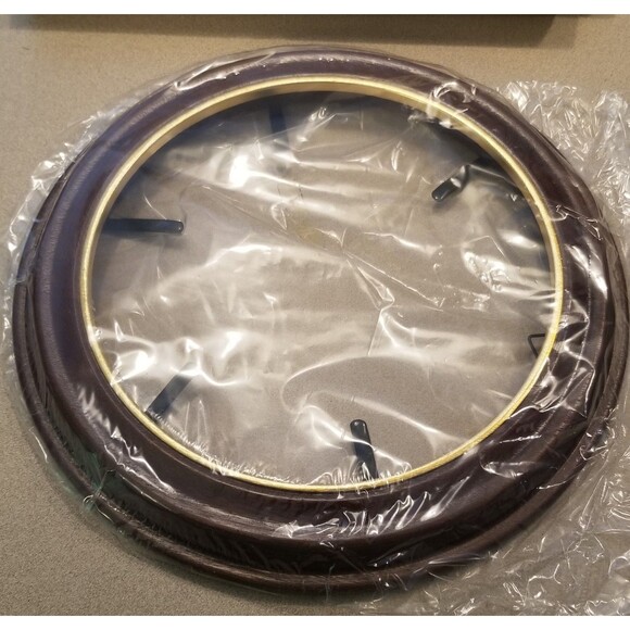 Van Hygan & Smythe the Richfield 75-777 plate frame walnut tone gold trim new - Picture 2 of 4